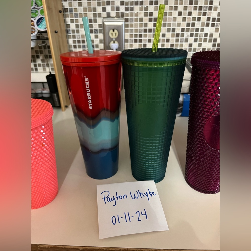 Stanley and Starbucks cups